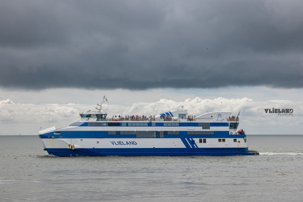 Veerdienst langs strand, juli 2025