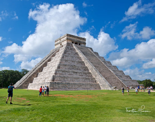 Die Pyramide des Kukulcán in Chichén Itzá