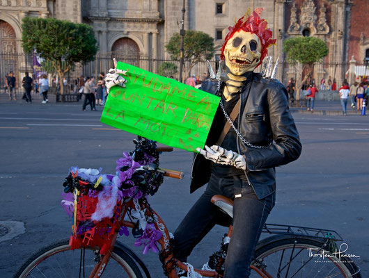 Dias de Muerte in Mexico Stadt