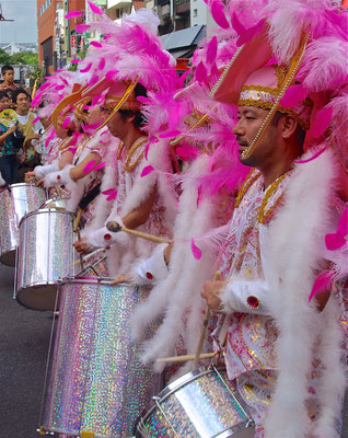 Japanisch-brasilianischer Karneval in Asakusa in Tokio