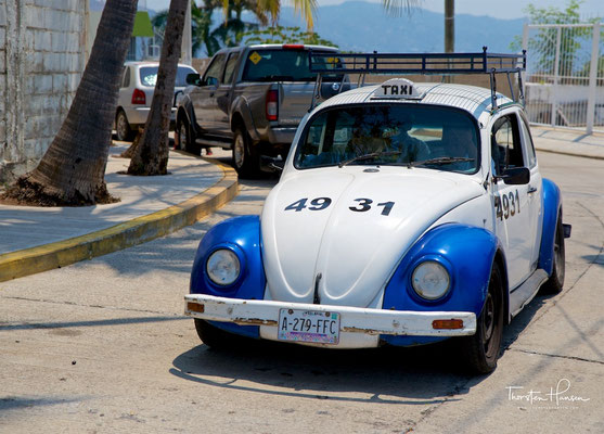Altes VW Käfer Taxi in Acapulco 