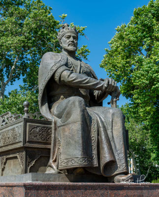 Timur Statue in Samarkand 