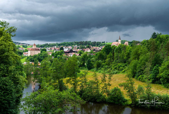 Blick auf den Ort Trausnitz 