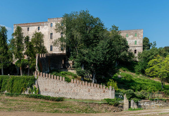 Castello del Catajo ist eine Schlossanlage in der Nähe der Stadt Battaglia Terme in der Provinz Padua.