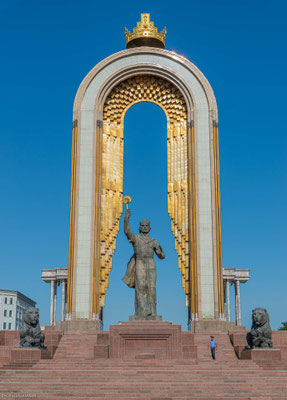 Statue von Ismael Somoni in Duschanbe