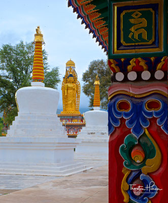 Tibetischen Stupas in Wutong Kloster, eines der berühmtesten tibetischen Klöstern in China