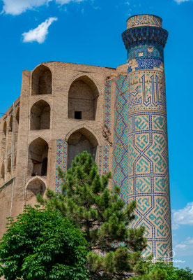Die Moschee der Bibi Chanum gehört zu den bedeutendsten Sehenswürdigkeiten von Samarkand. Im 15. Jahrhundert war sie eine der größten und prächtigsten Moscheen der islamischen Welt.