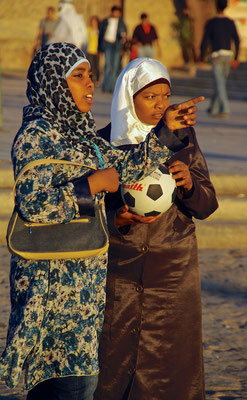 Fussballerinen in Aqaba