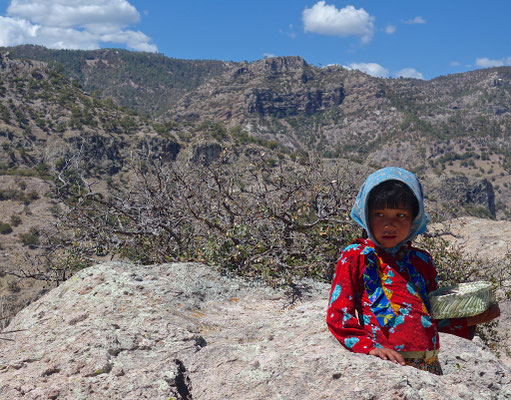 Rarámuri Indianer in Creel und im Kupfer Canyon