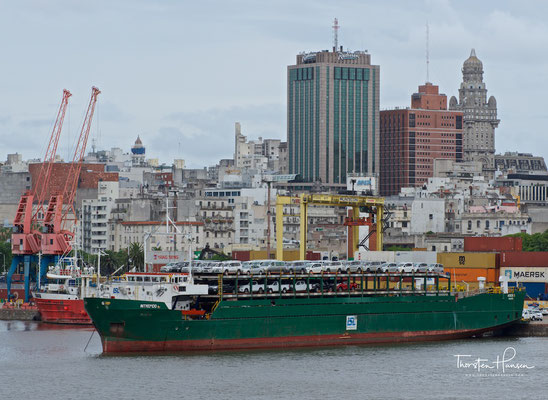 Der Hafen von Montevideo ist der wichtigste Handelshafen Uruguays. 