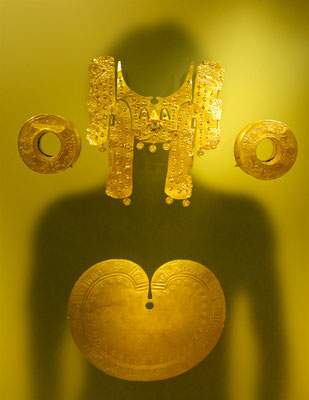 Die Sammlung präkolumbischer Goldobjekte ist weltweit einzigartig und gilt als die größte ihrer Art (35.000 Stück). 