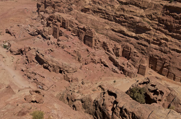 Blick über die Felsenstadt Petra
