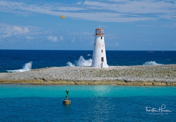 Leuchtturm in der Einfahrt nach Nassau 