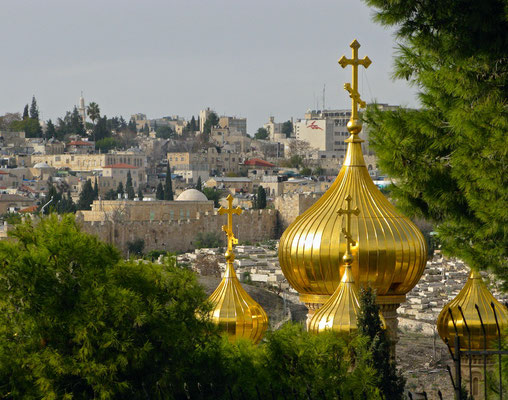 Die Maria-Magdalena-Kirche ist eine russisch-orthodoxe Kirche auf dem Ölberg in Jerusalem