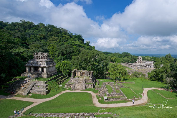 Die im Regenwald von Chiapas eingebetteten Maya-Ruinen von Palenque