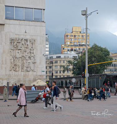 Bogotá wurde am 6. August 1538 am Ort der Chibcha-Stadt Bacatá (hochgelegenes Feld) von Gonzalo Jiménez de Quesada offiziell neu gegründet. 