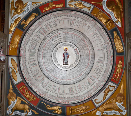 Die Astronomische Uhr Horologium mirabile Lundense wurde Ende des 14. Jahrhunderts installiert und ist möglicherweise ein Werk von Nikolaus Lilienfeld.