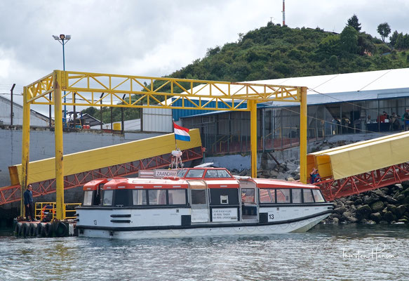 Tenderboot im Hafen von Puerto Montt