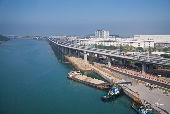 Blick über den Flughafen in Hong Kong 