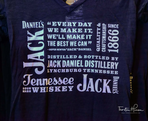 Den ersten selbsthergestellten Whiskey verkaufte Daniel in der Nachbarschaft. 