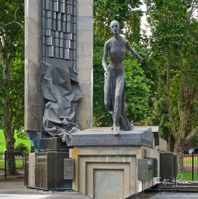 Monumento a Eva Peron