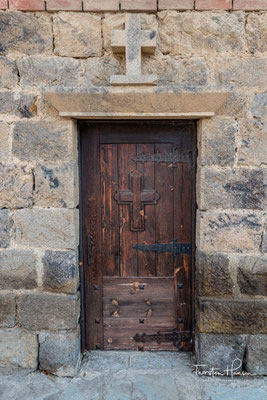 Die Fresken sind zwischen 1321 und 1322 entstanden und gut erhalten. Die Kompositionen des Naos zeigen Szenen aus dem Leben Jesu und den Kirchenkalender.