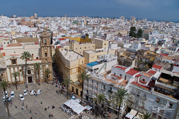 Blick über Cadiz von der Kathedrale aus 