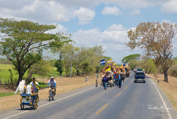 Katholische Pilgerwagen auf dem Weg nach Rivas