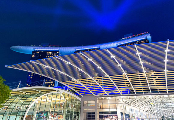 Die Anlage besteht aus einem Casino, einem Hotel, einem Konferenz- und Ausstellungszentrum, einem Einkaufszentrum, einem Kunst- und Wissenschaftsmuseum, zwei Theatersälen, diversen Verpflegungsmöglichkeiten, Bars und Nachtclubs