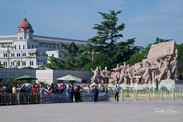 Tian’anmen-Platz - Gedenkhalle für den Vorsitzenden Mao