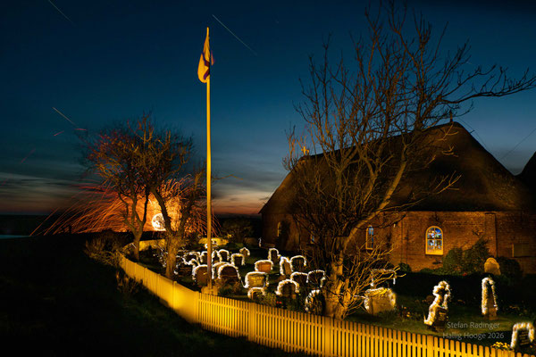 LP-Kirche mit Friedhof