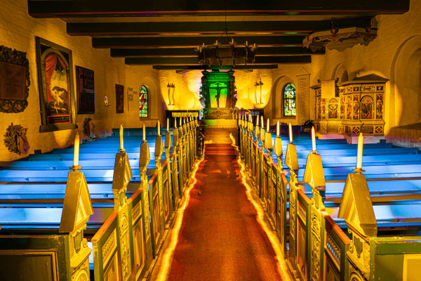 Lightpainting - Licht in der Kirche