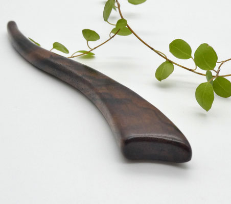 Haarstab aus Holz - Nussbaumwurzel
