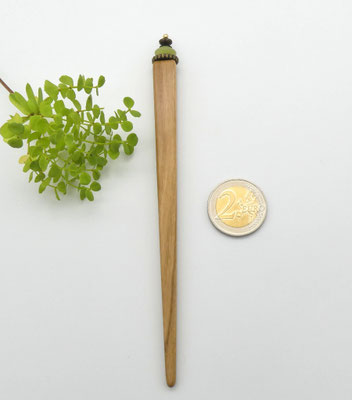 Haarstab aus Kirsche & Serpentin