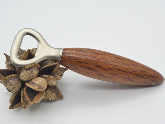 Flaschenöffner mit Holzgriff aus Sheoak