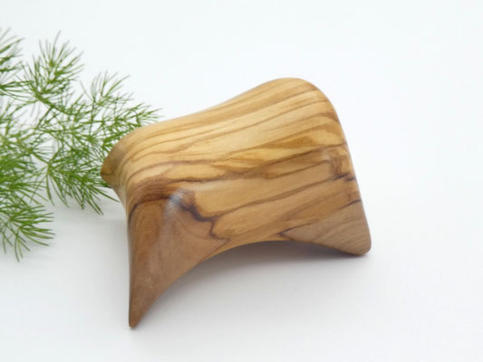Handschmeichler-Objekt aus Holz - Olivenholz