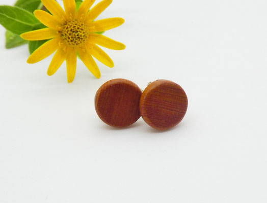 Ohrstecker aus Eibe 8 mm