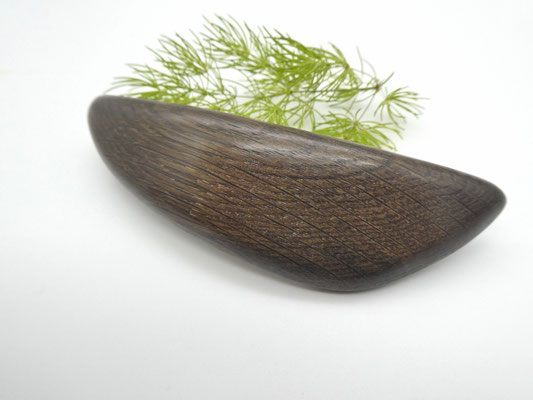 Haarspange aus Holz - Mooreiche & mittelgroße Klammer