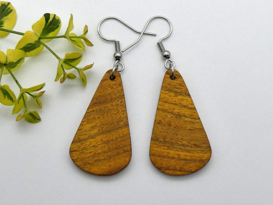 Ohrringe aus  Holz - Perückenstrauch