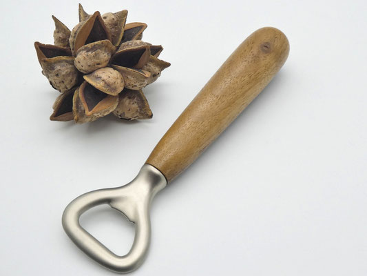 Flaschenöffner mit Holzgriff aus Walnuss