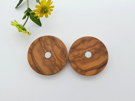 2 Magnete aus Oivenholz