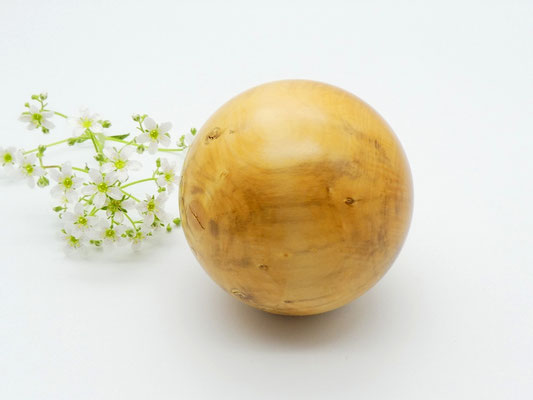 Holzkugel aus Buchsbaum 78 mm