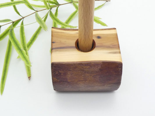 Stifthalter aus Eibe