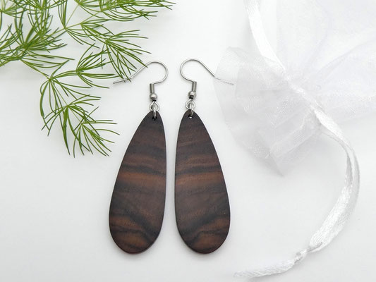 Ohrringe aus Holz - Nussbaumwurzel