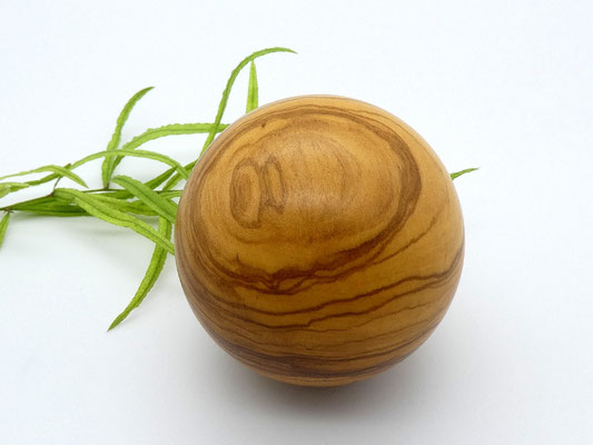 Holzkugel aus Olivenholz, 70 mm