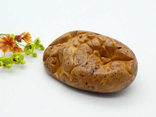 Handschmeichler aus Ahornmaser
