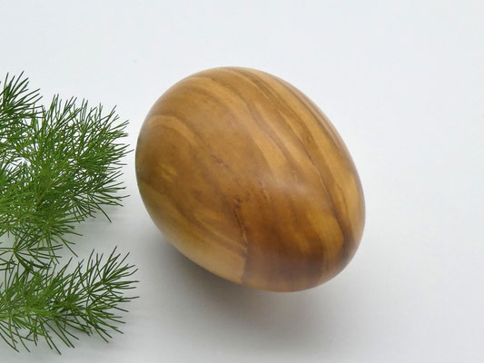 Holzei aus Olivenholz für Ostern