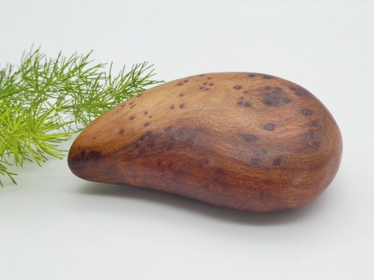 Handschmeichler aus Holz, Mammutbaum