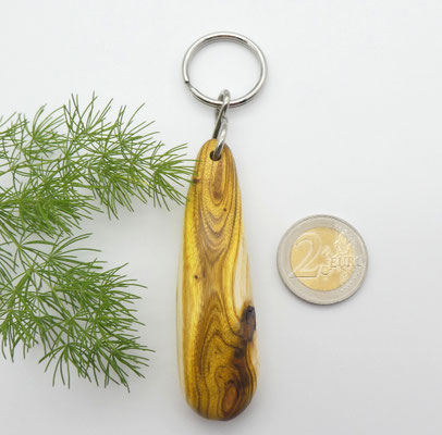 Schlüsselanhänger-Handschmeichler aus Perückenstrauch