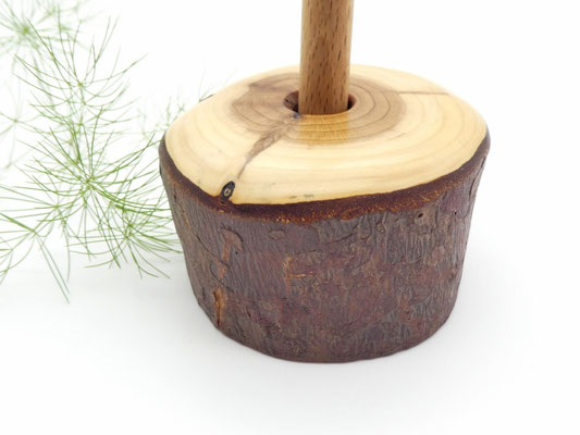 Stifthalter aus Eibenholz